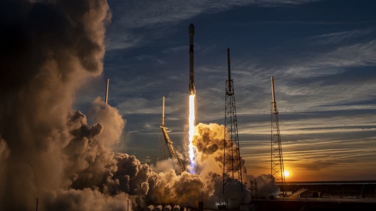 SpaceX Falcon Heavy rocket carrying the Arabsat 6A communications satellite