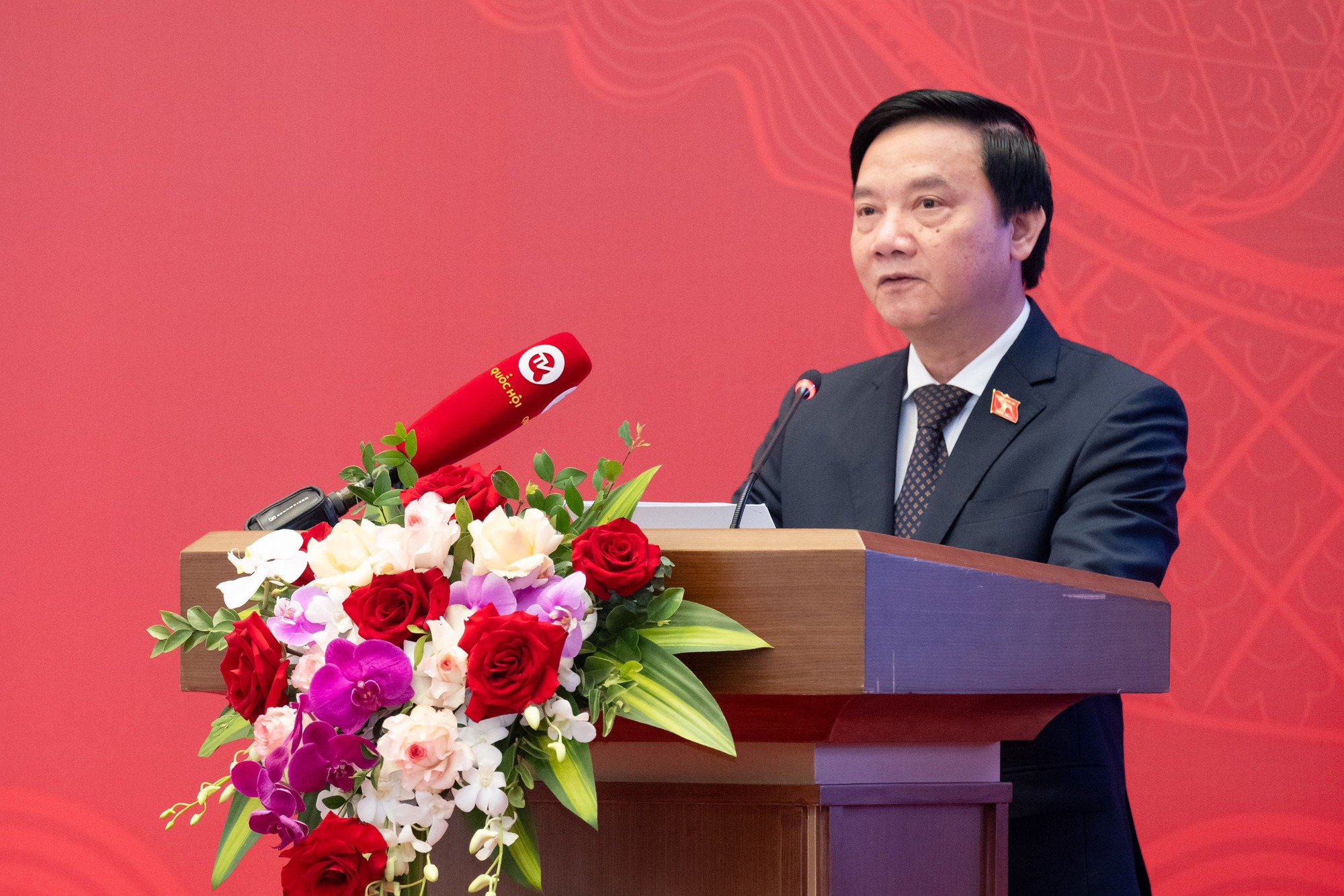 Nguyễn Khắc Định, Vice Chairman of the National Assembly, speaking at the conference