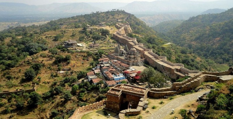 Kumbhalgarh - The Magnificent Kumbhalgarh Fort in India