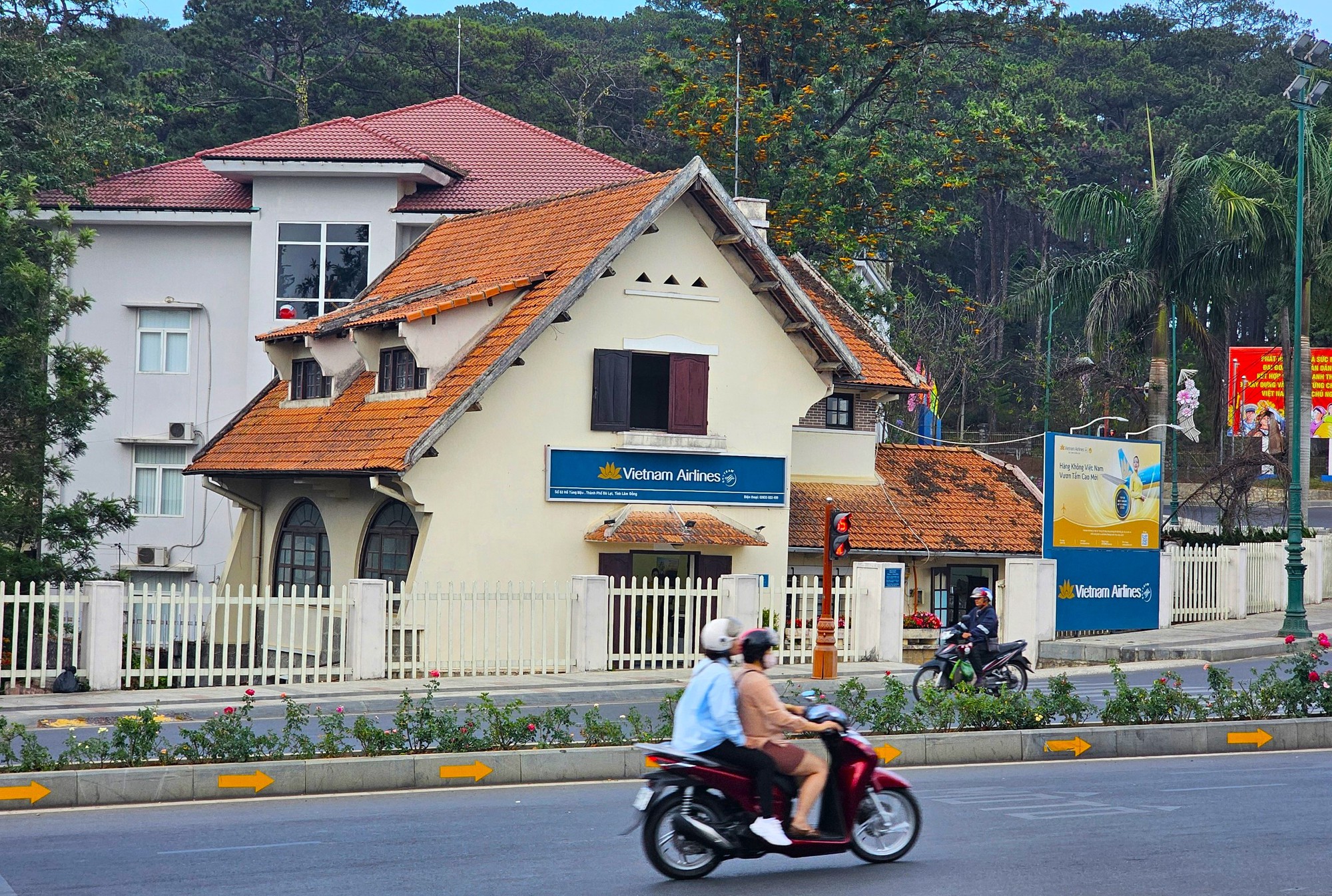 Vì sao biệt thự đẹp trên đất vàng Đà Lạt có giá thuê siêu rẻ?