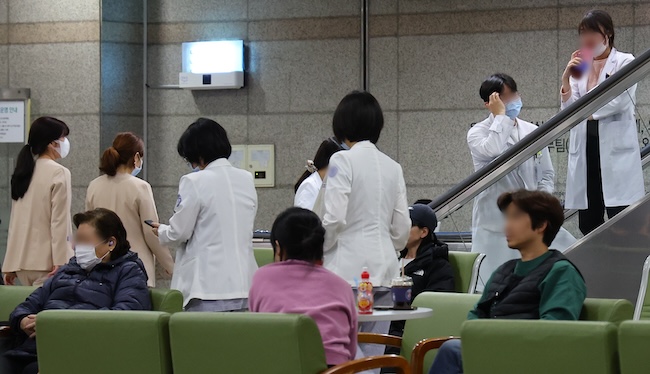 Doctors protesting in South Korea