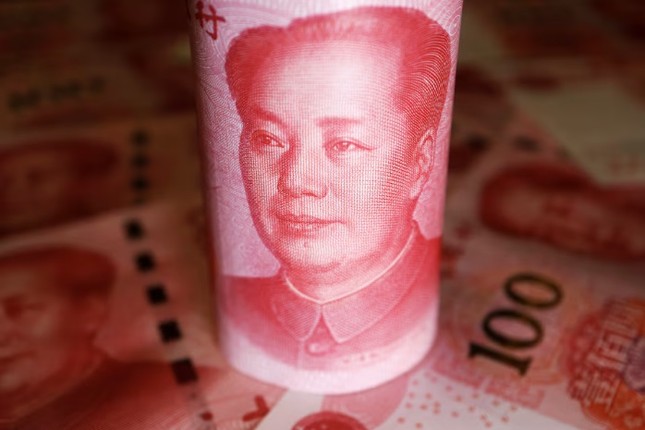 Chinese Yuan Depreciates