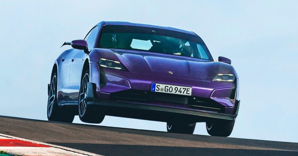 Porsche Taycan Turbo GT: The Electric Car That Outperforms Supercars