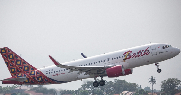 Indonesian Authorities Investigate Incident of 2 Pilots Sleeping for 28 Minutes on a Flight