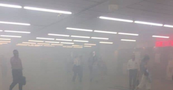 White Smoke Engulfs Tokyo Train Station: Shocking Video Reveals Unbelievable Reaction of Japanese Citizens