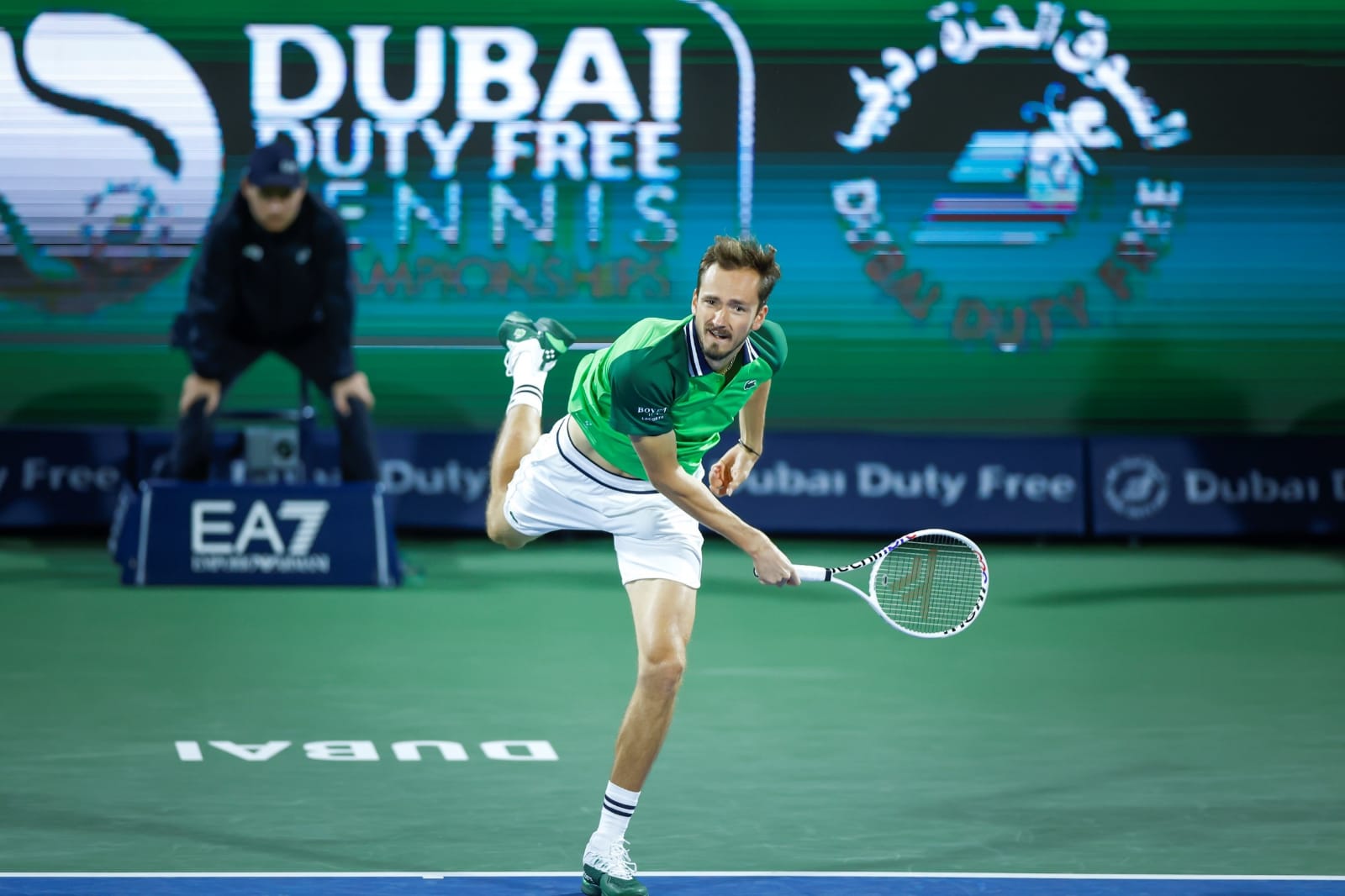 Medvedev Advances to Semifinals as Dubai Title Defense Continues