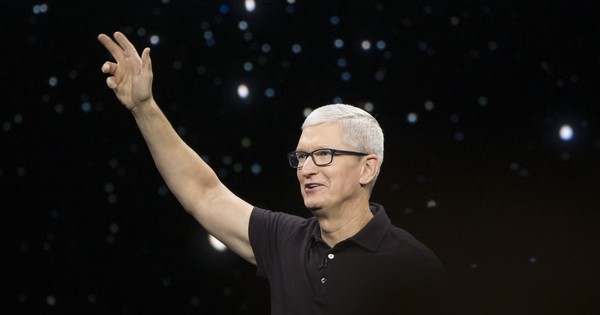 The Power of Brands: How Apple’s iPhone Redefines Status and Wealth