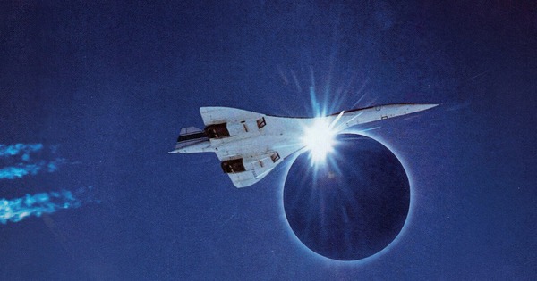 Witnessing a 74-Minute Total Solar Eclipse from a Plane in 1973