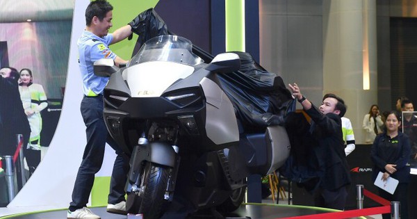 The World’s Largest Electric Motorcycle Can Travel 720 km on a Single Charge!